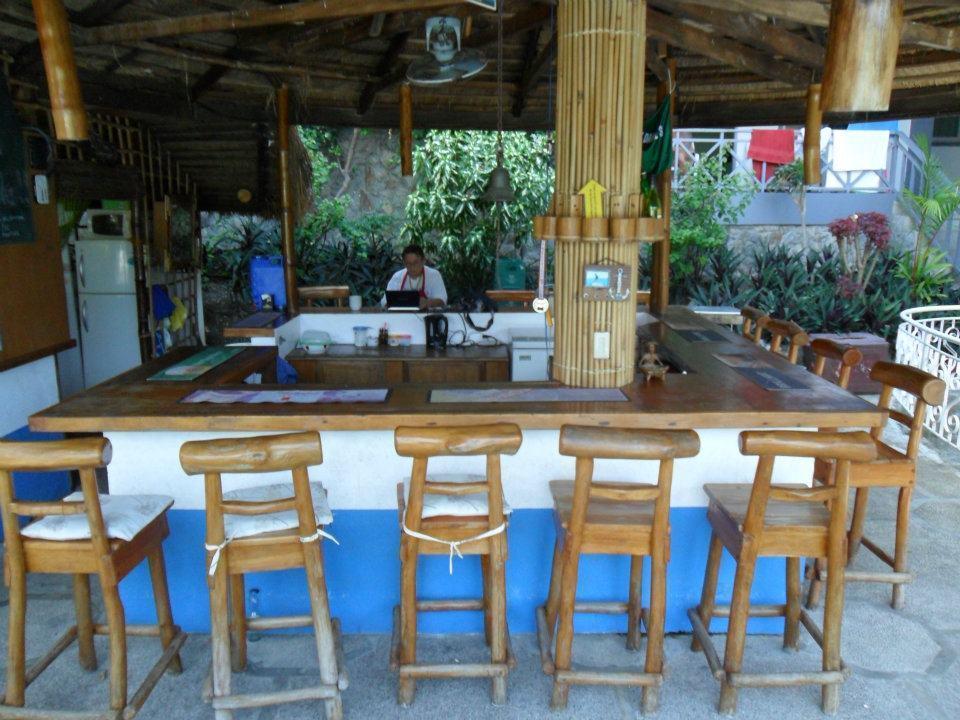 Jack Daniel'S Apartments Puerto Galera Exterior photo